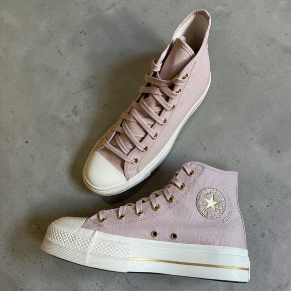 Converse Shoes - NWB Converse CTAS Seasonal Lift Hi Sustainable Platform Sneakers Women's 9.5